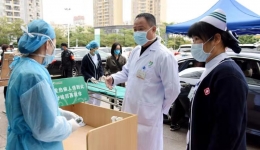 【党员风采】医院领导带队到临床一线慰问值班人员