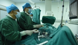 茂名市人民医院与省专家进行技术合作交流