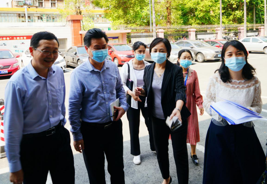 市医疗保障局、市场监督管理局到茂名市人民医院检查工作