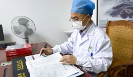 全国五一劳动奖章获得者魏达友：俯首耕耘三十载 医者担当践初心