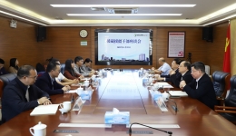 我院召开援藏援疆干部座谈会