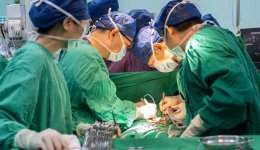 省医在茂名 名医零距离｜省医茂医携手为患者主动脉“拆弹”