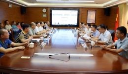 玉林市第一人民医院领导班子到我院参观交流