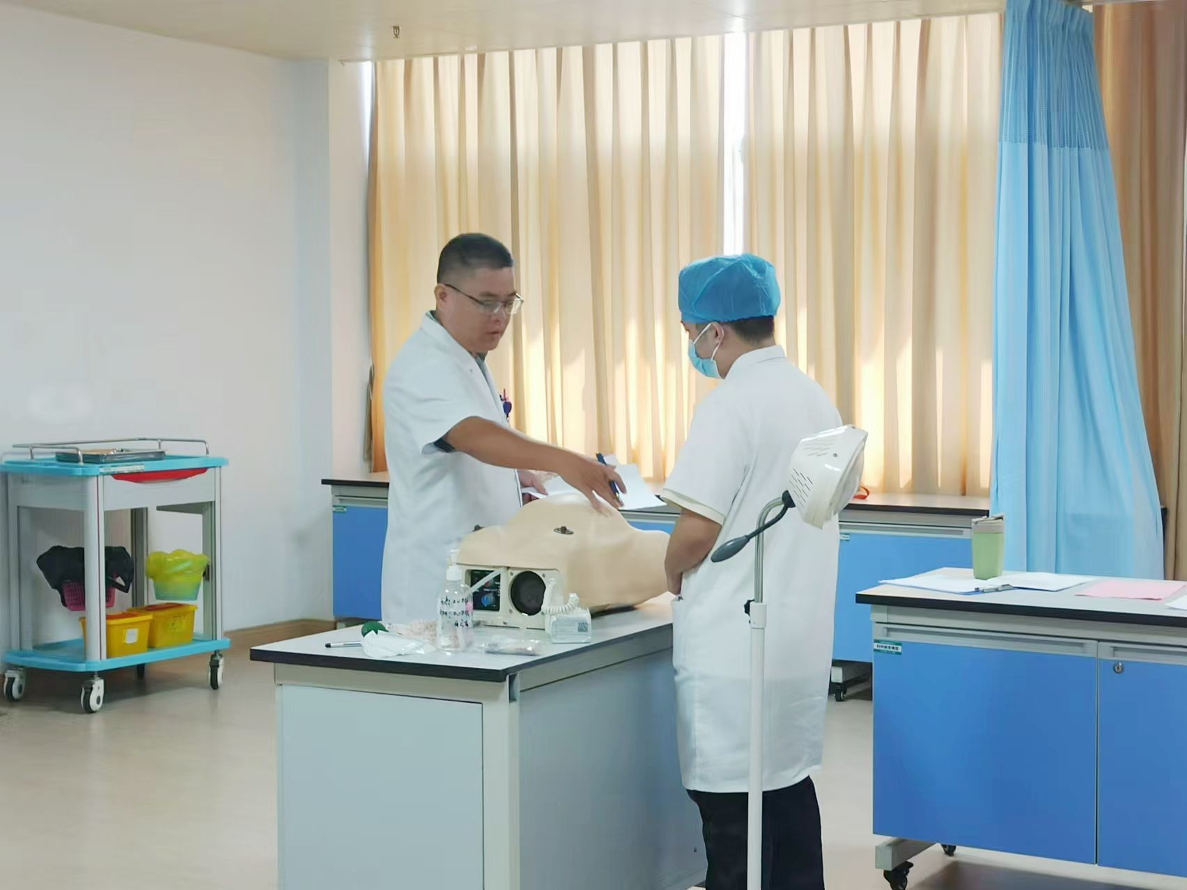 10妇科组技能考核