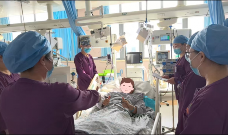 男子行为异常，疑“鬼上身”？茂医专家：科学诊治是关键