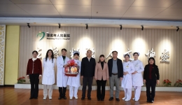 温暖直抵一线，黄奕奕节前慰问茂医医护人员